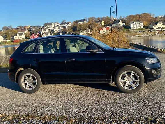 Audi Q5 2010 photo 3