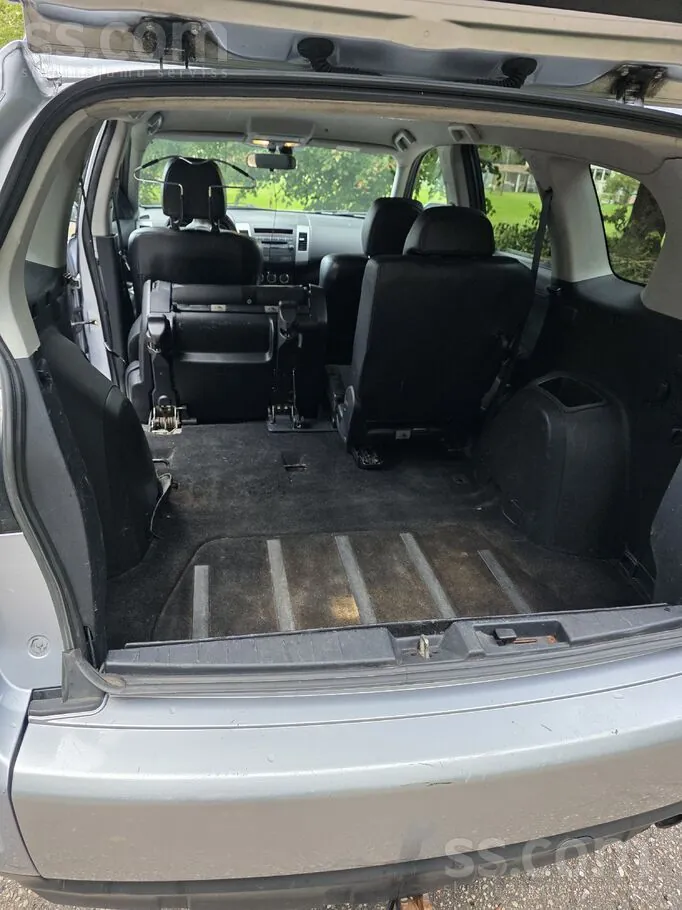 Mitsubishi Outlander 2011 photo 5