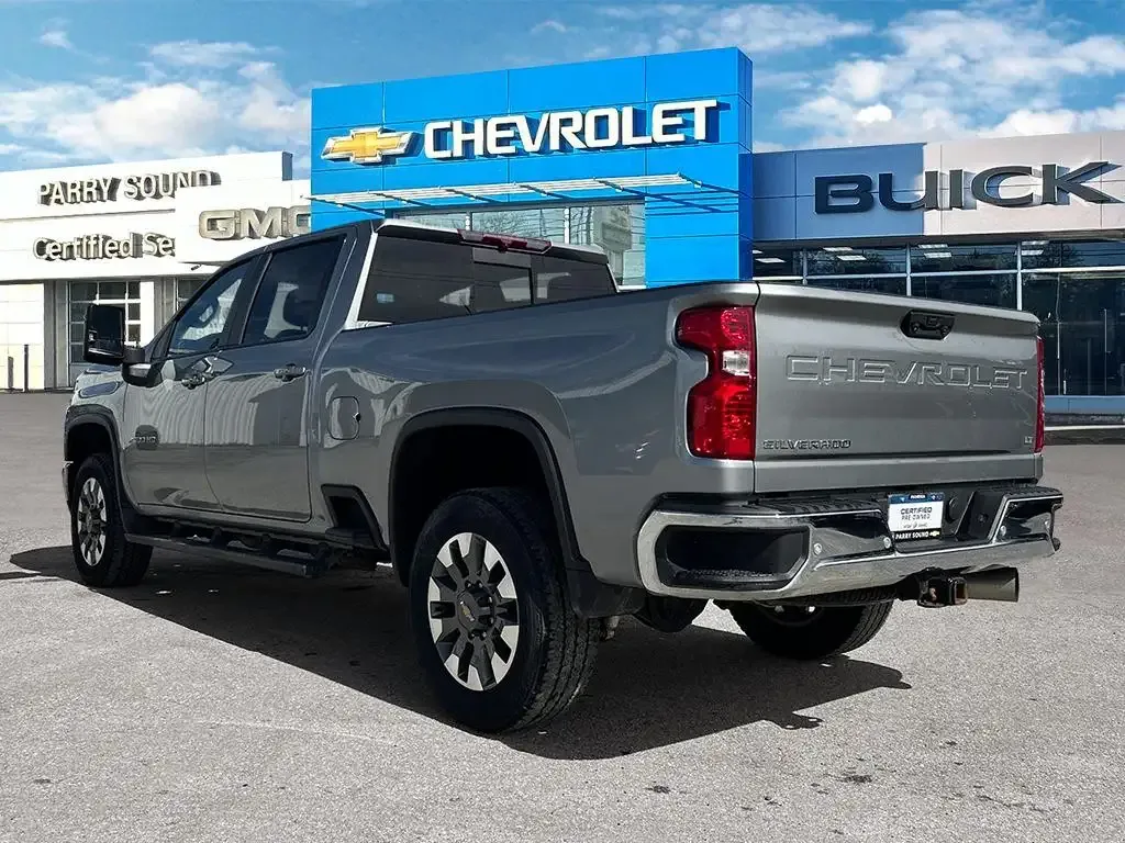 Chevrolet Silverado 2500 2024 photo 3