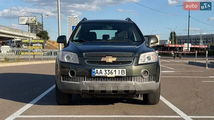 Chevrolet Captiva 2008 photo 2