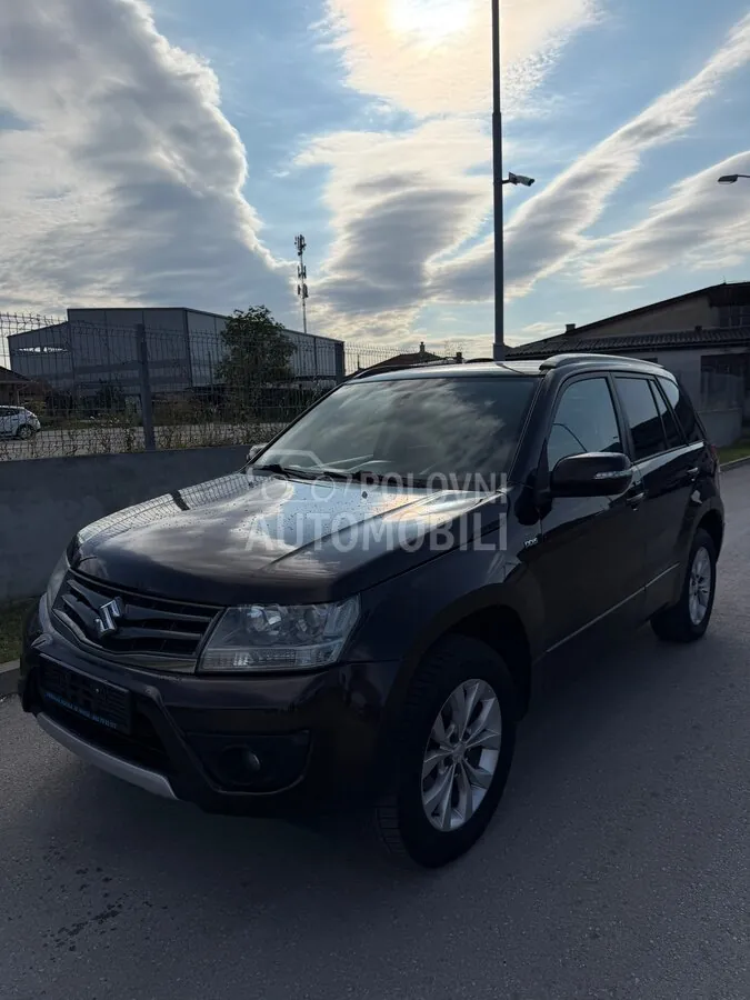 Suzuki Grand Vitara 2013 photo 3