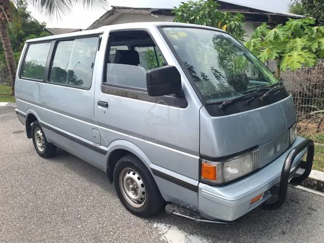 Nissan Vanette