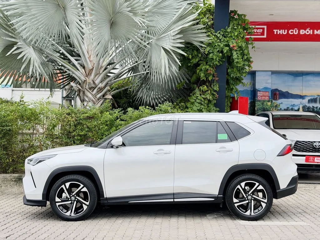 Toyota Yaris Cross 2025 photo 3