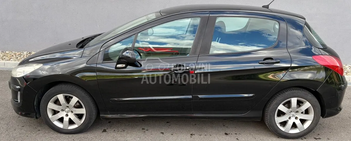 Peugeot 308 2009 photo 5