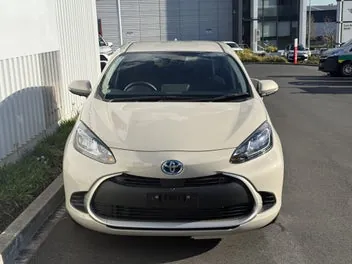 Toyota Aqua 2024 photo 4