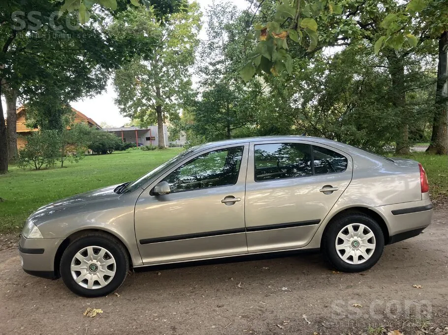Skoda Octavia 2008 photo 4