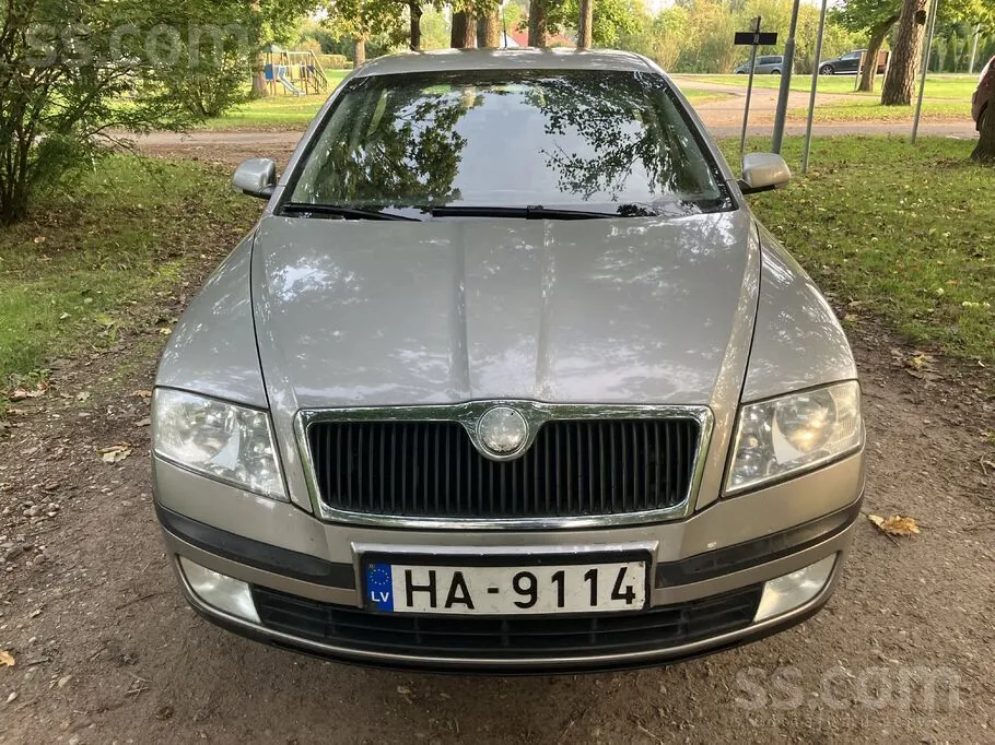 Skoda Octavia 2008 photo 2