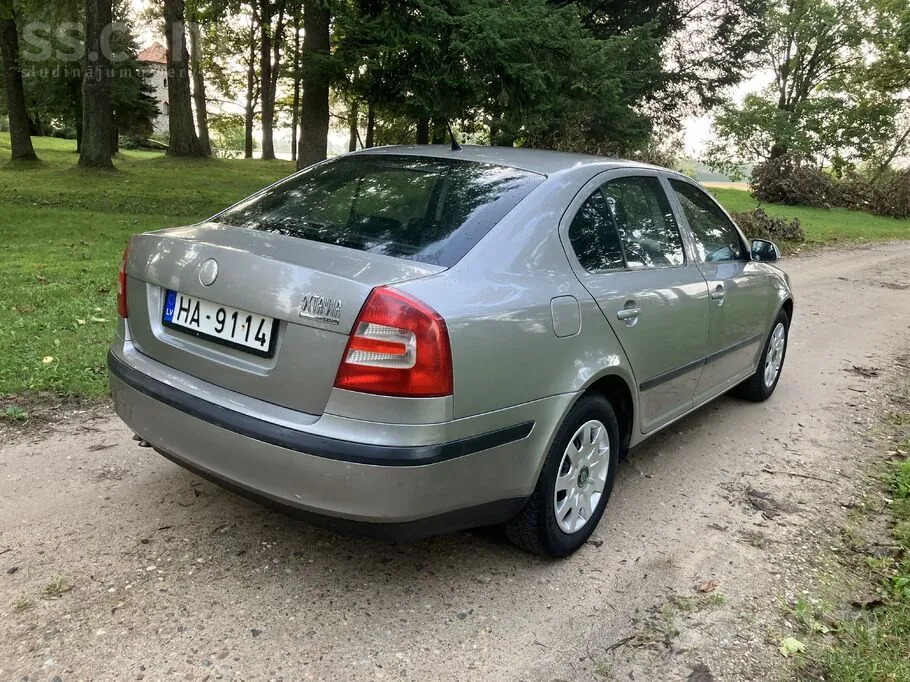 Skoda Octavia 2008 photo 5