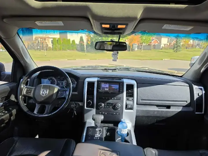 Dodge Ram 1500 2012 photo 5