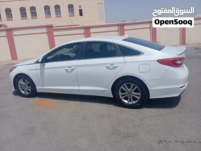 Hyundai Sonata 2016 photo 2
