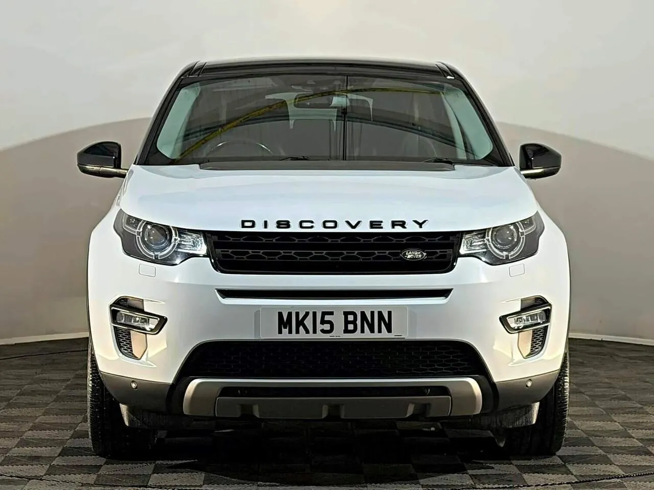Land Rover Discovery Sport 2015 photo 3