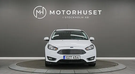 Ford Focus 2015 photo 2