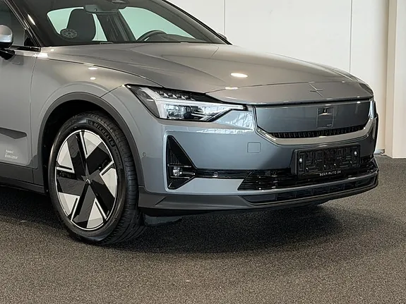 Polestar 2 2025 photo 4