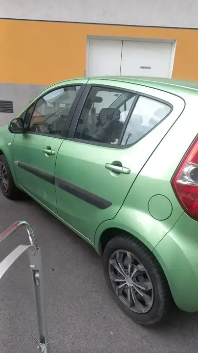 Suzuki Splash 2009 photo 3