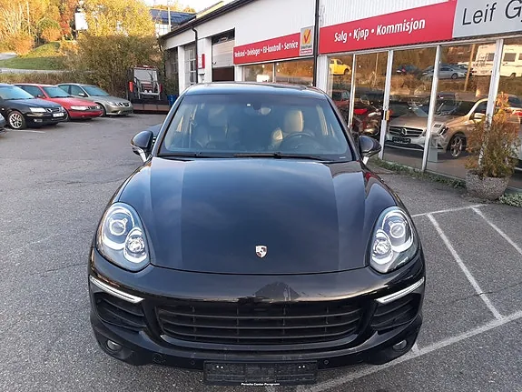 Porsche Cayenne S 2015 photo 5