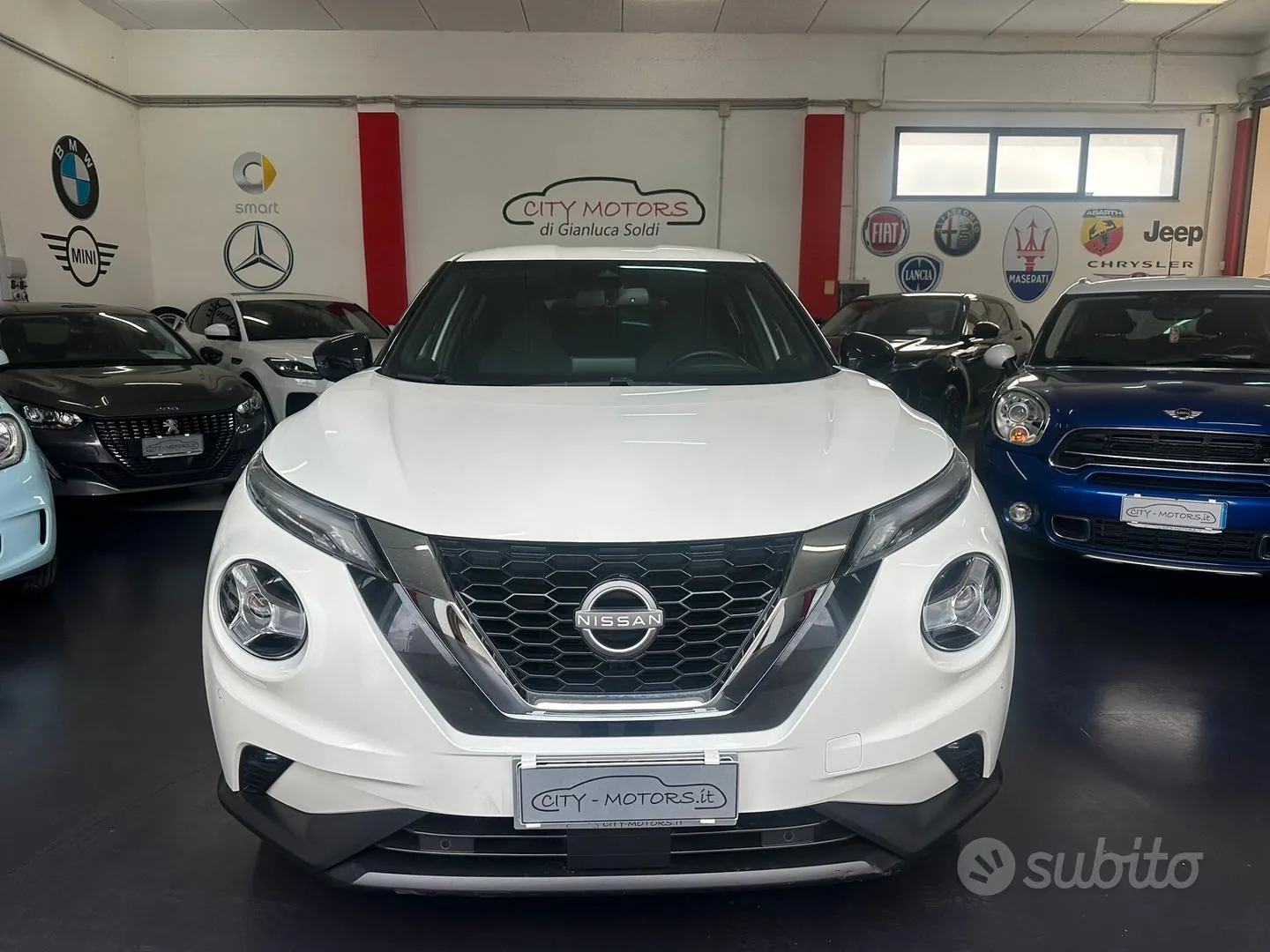 Nissan Juke 2023 photo 2