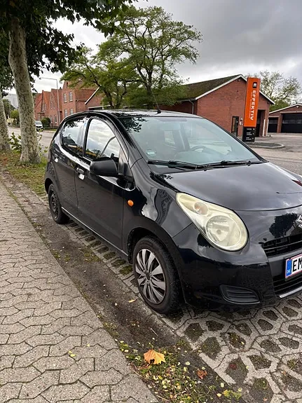 Suzuki Alto 2011 photo 3