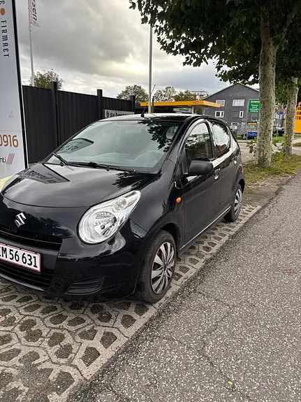 Suzuki Alto 2011 photo 2