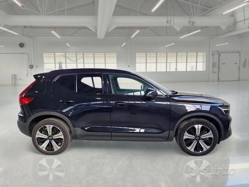 Volvo Xc40 2022 photo 3