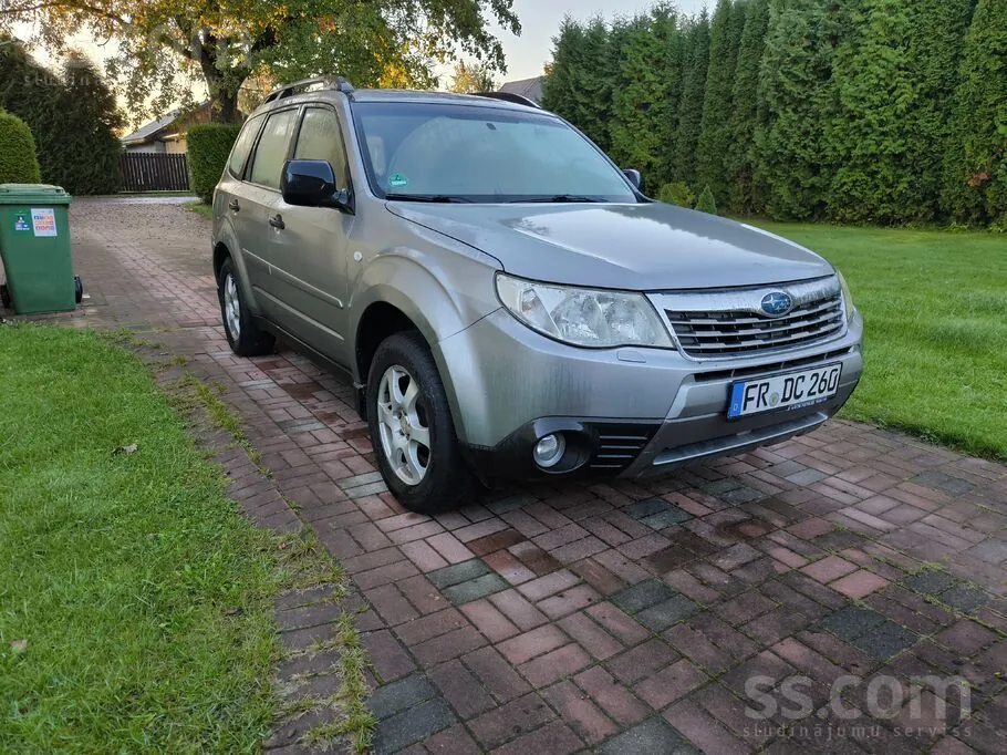 Subaru Forester 2008 photo 2