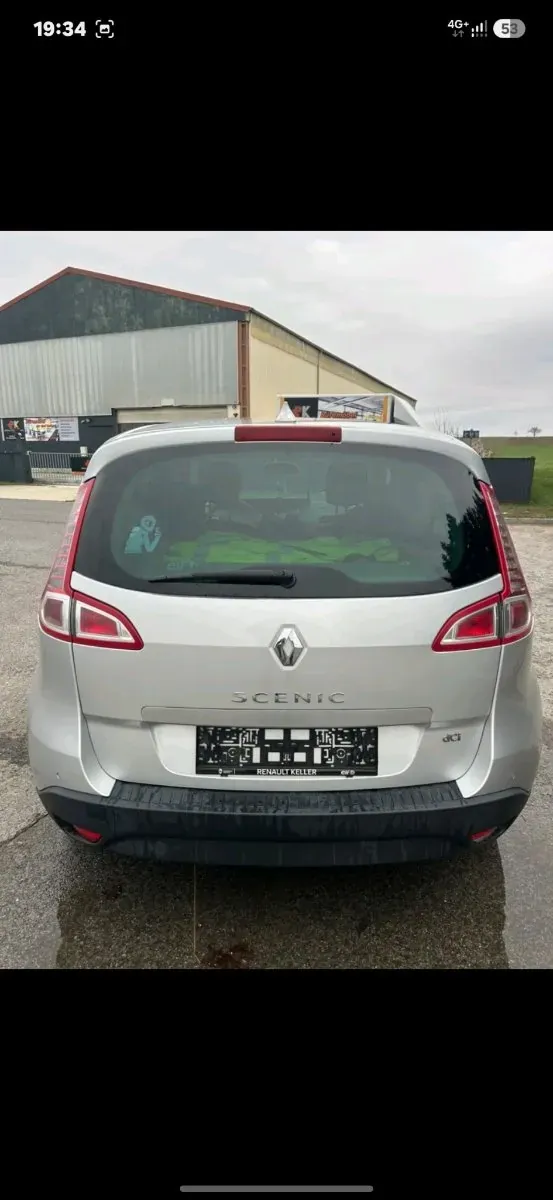 Renault Scenic 2011 photo 3
