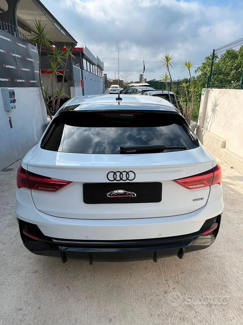 Audi Q3 2021 photo 5