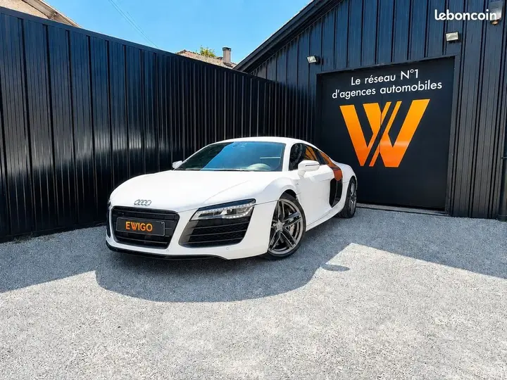 Audi R8