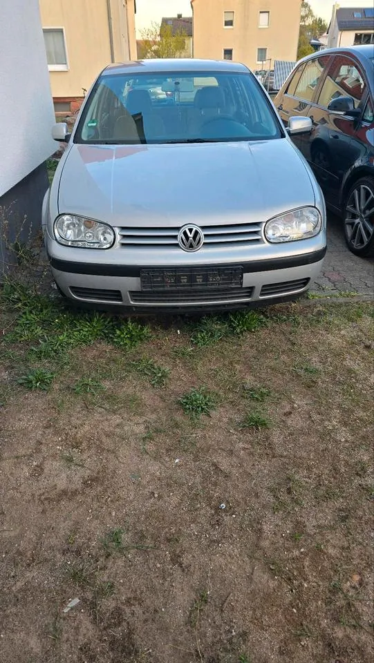 Volkswagen Golf 4
