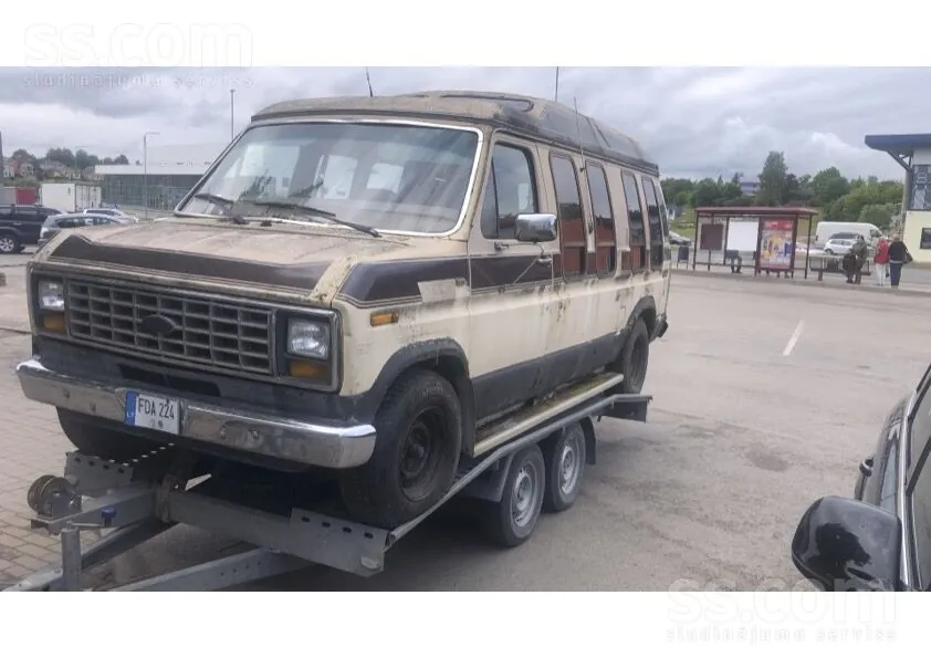 Ford Econoline