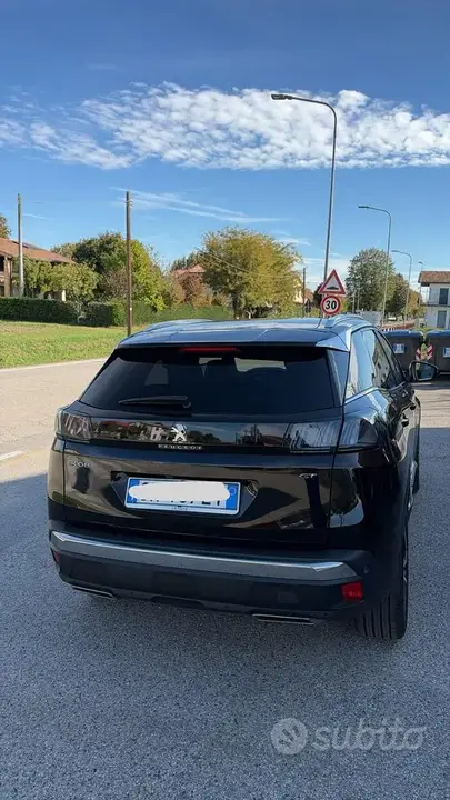Peugeot 3008 2023 photo 3