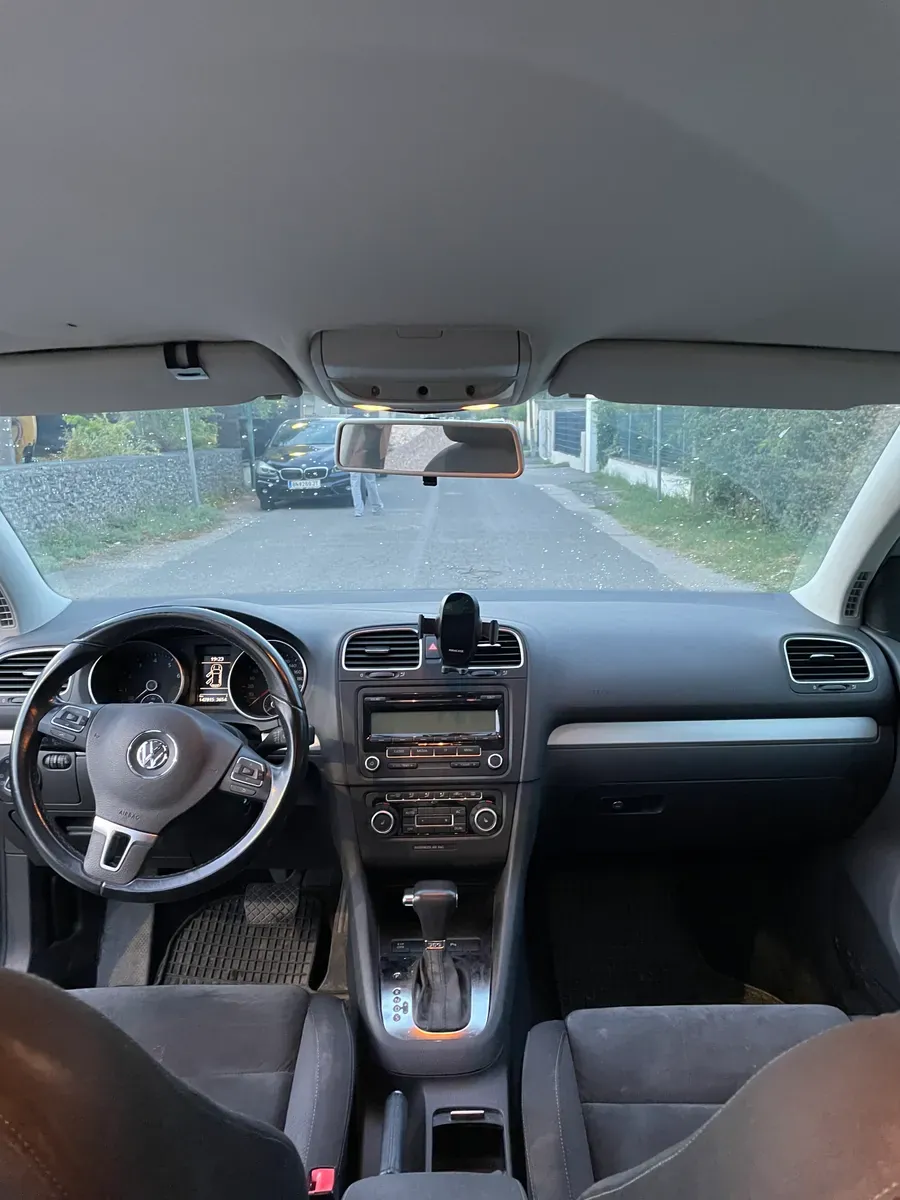 Volkswagen Golf 2009 photo 3