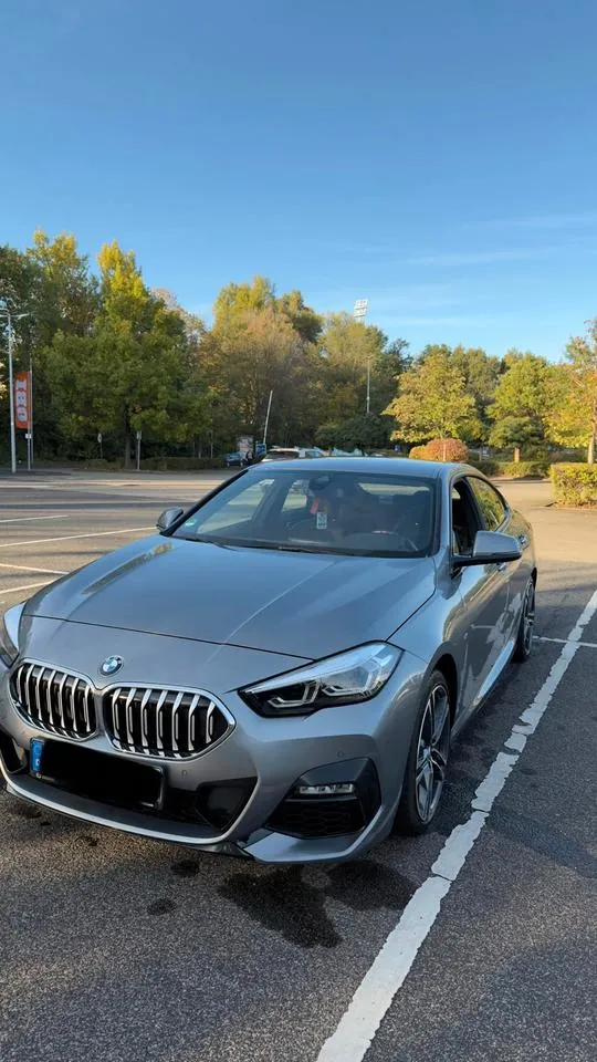 BMW 218I