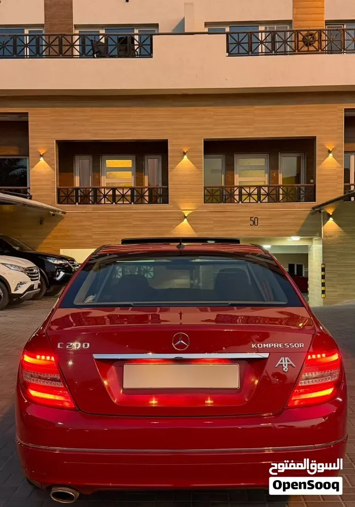 Mercedes-Benz C-Class 2008 photo 2