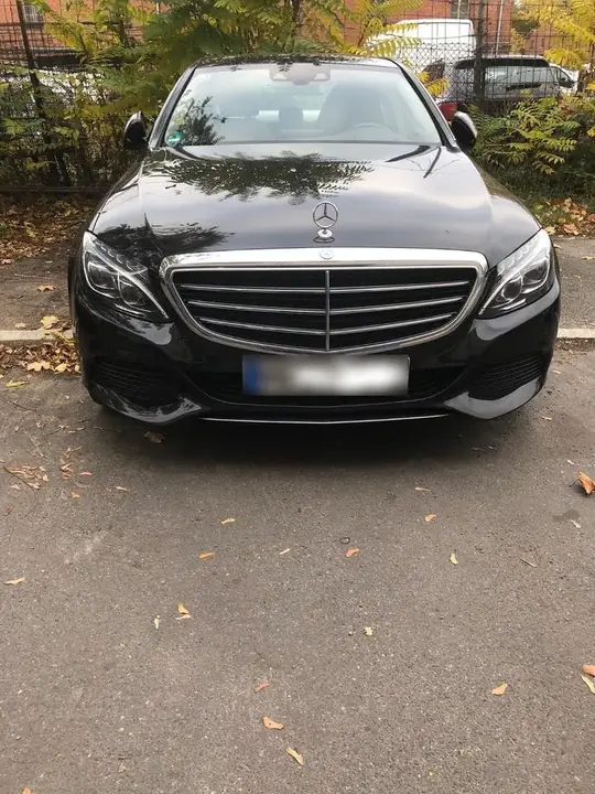 Mercedes-Benz C 220 D