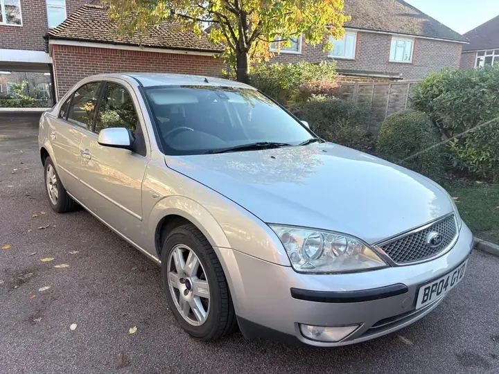 Ford Mondeo 2004 photo 2