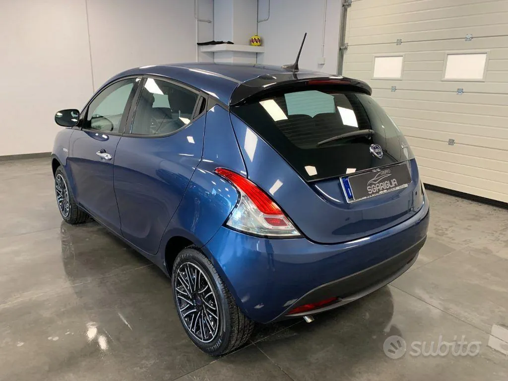 Lancia Ypsilon 2023 photo 4