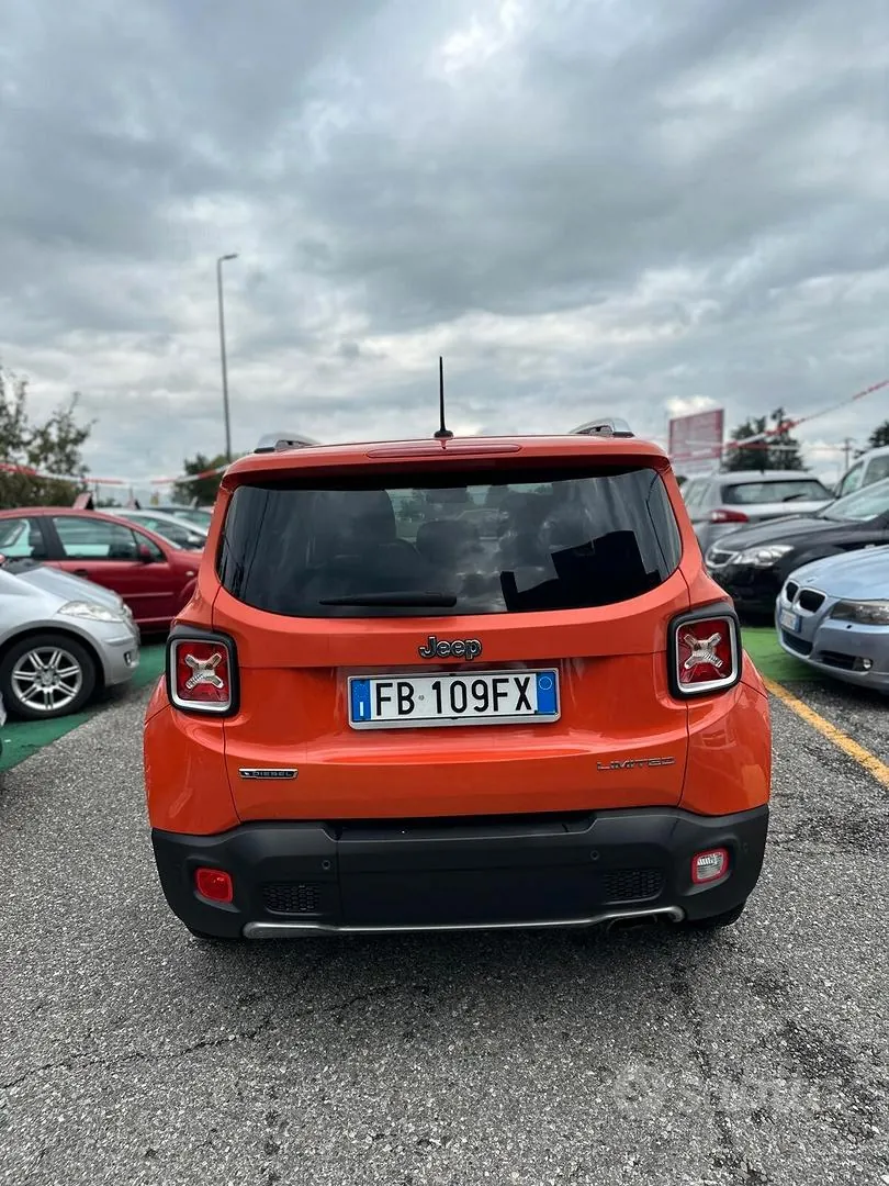 Jeep Renegade 2015 photo 5