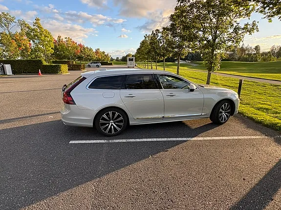 Volvo V90 2022 photo 3