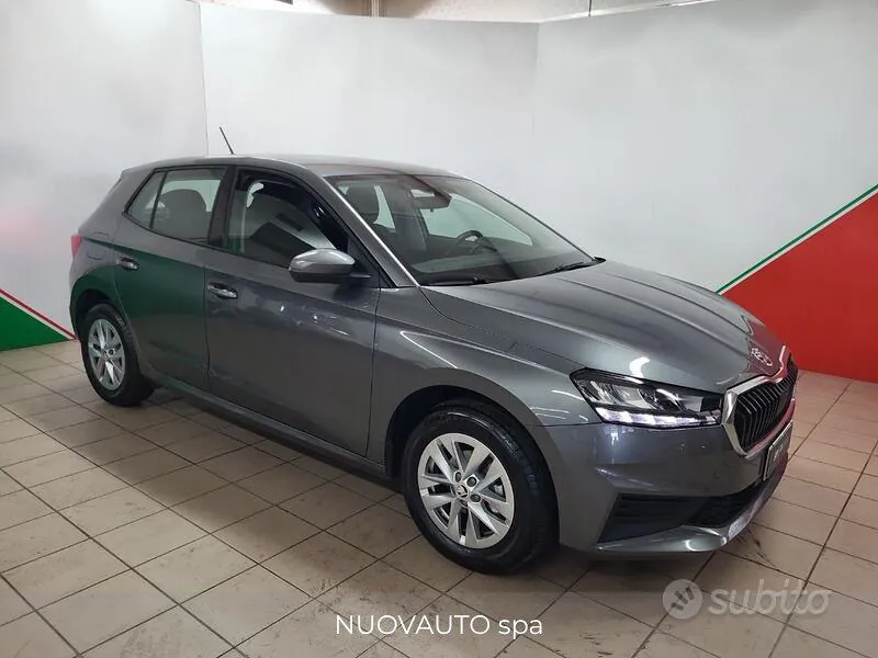 Skoda Fabia 2023 photo 2