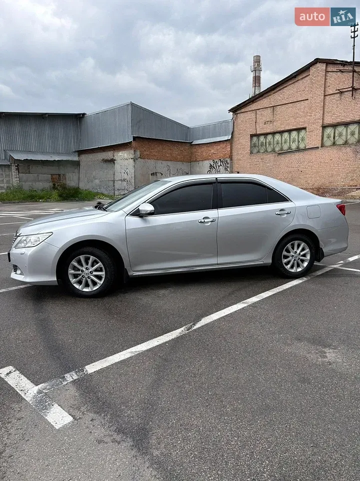 Toyota Camry 2012 photo 3