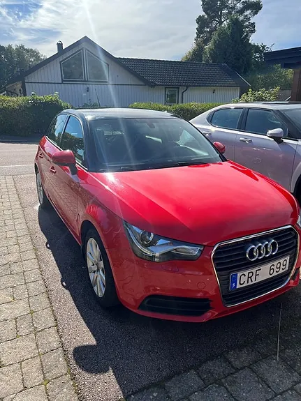 Audi A1 2012 photo 2