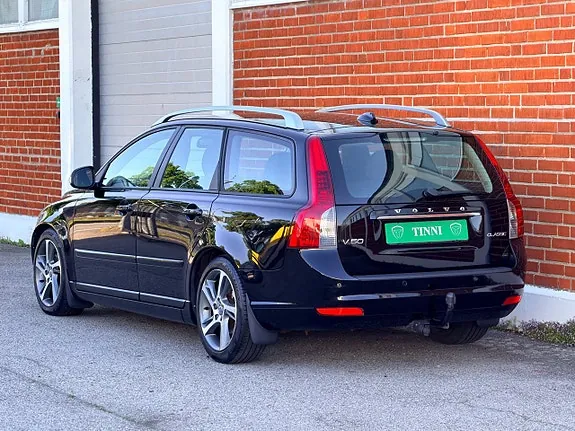 Volvo V50 2012 photo 3