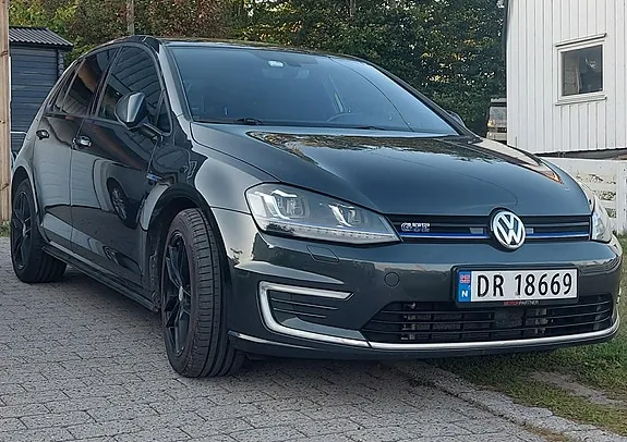 Volkswagen Golf Vii 2017 photo 2