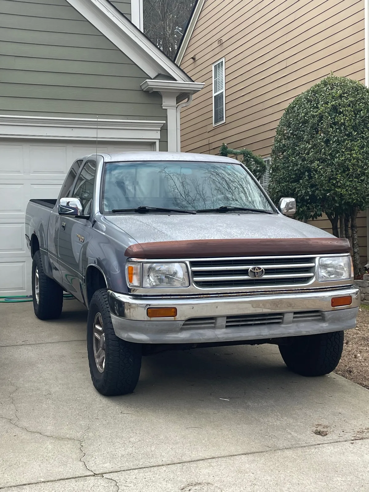 Toyota T100