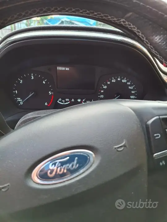 Ford Fiesta 2018 photo 3