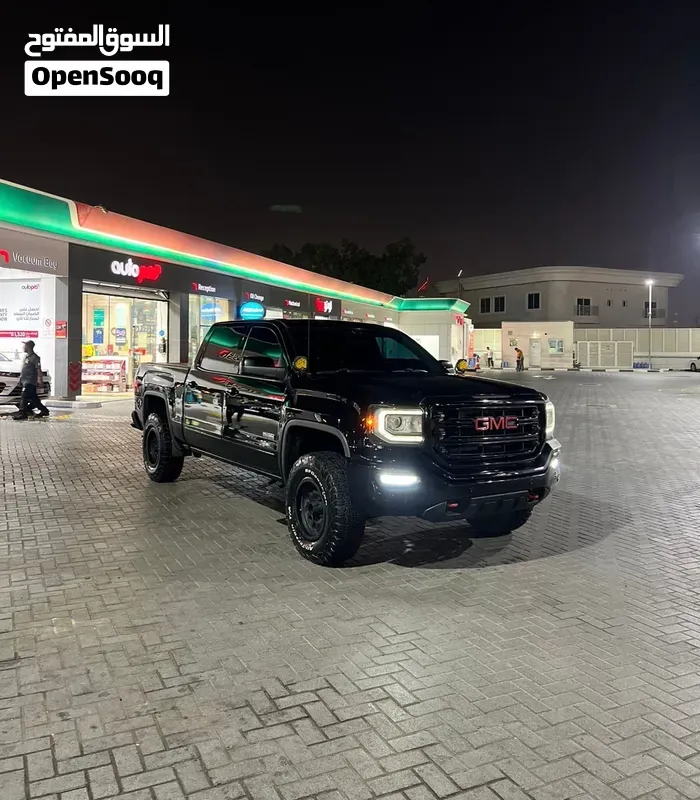 GMC Sierra