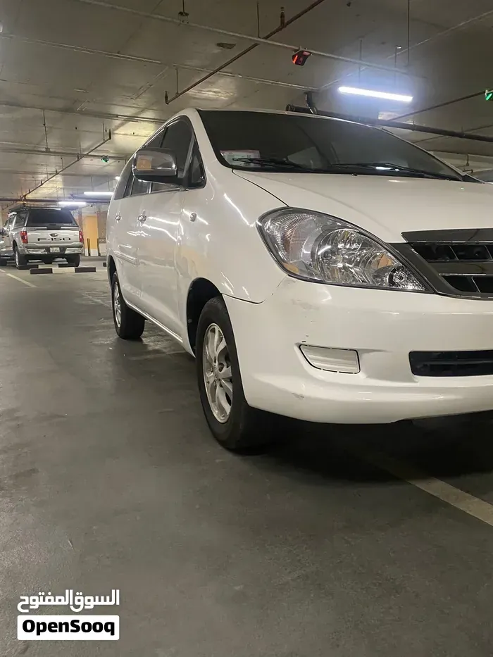 Toyota Innova 2007 photo 3