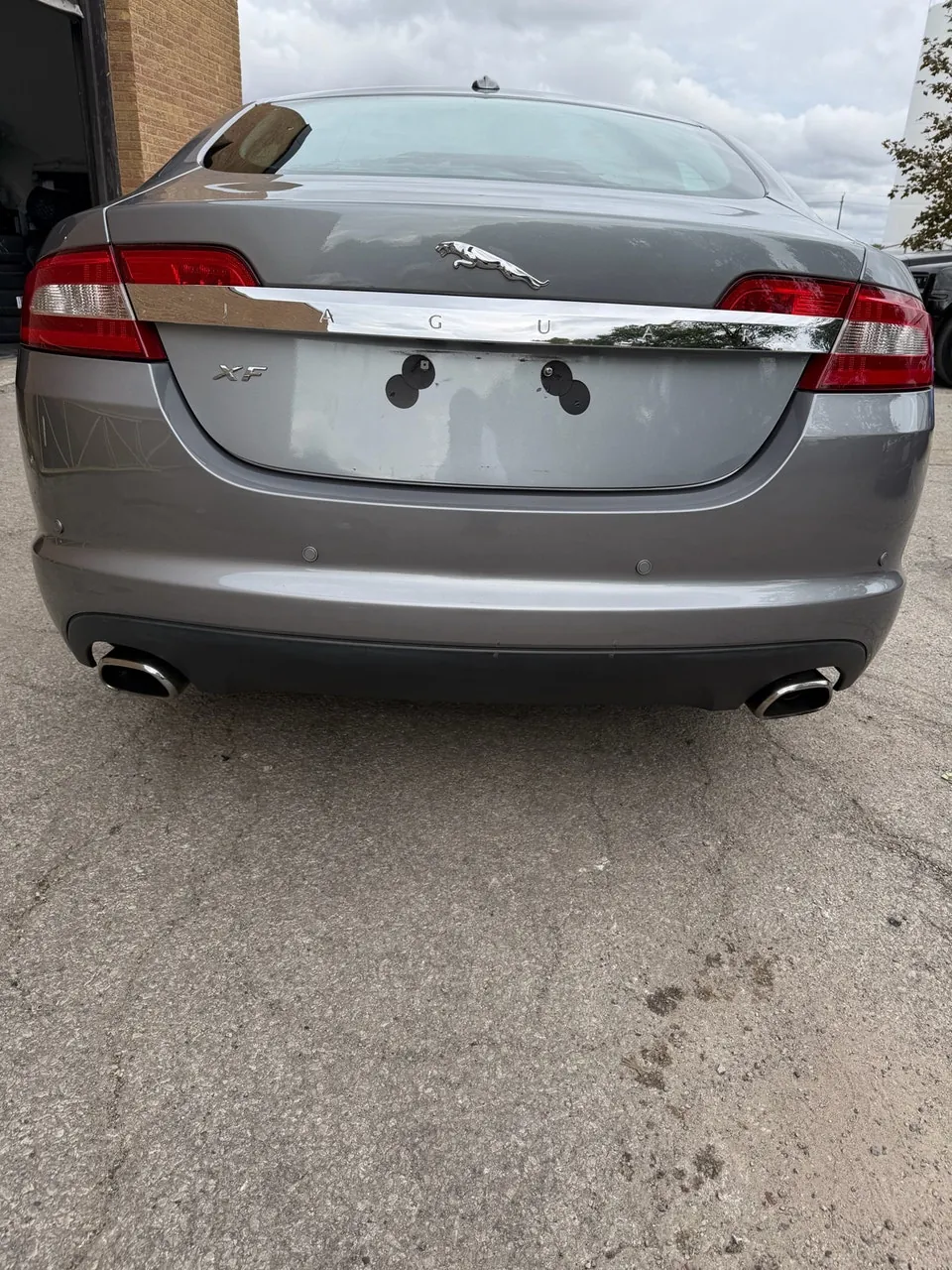 Jaguar Xf 2011 photo 3