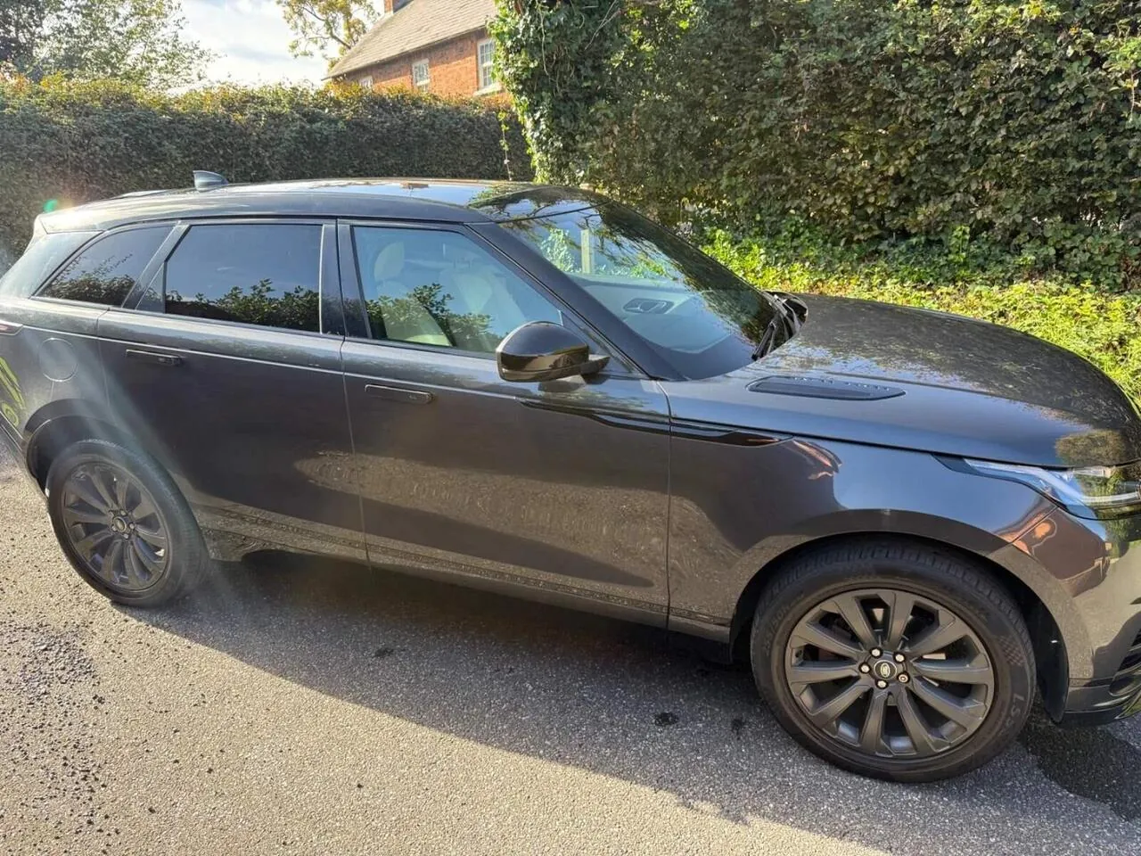 Land Rover Range Rover Velar 2018 photo 4