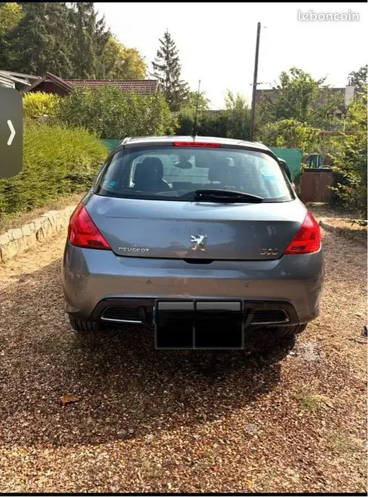 Peugeot 308 2008 photo 2